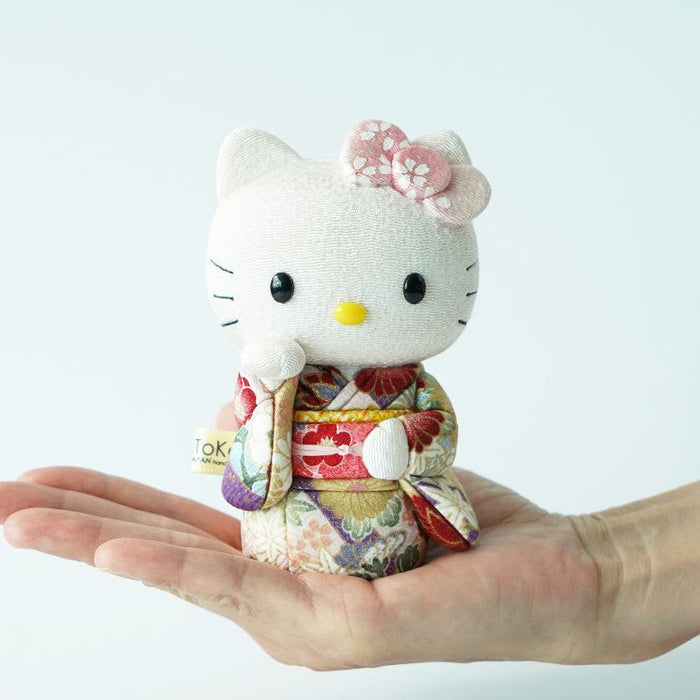 Hello Kitty kimono lucky cat doll held in hand | Edo art doll, Kakinuma Dolls Japan