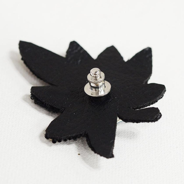 [BROOCH] TINT LEAF THREE BLACK | KYOTO YUZEN DYEING | MORPHOSPHERE