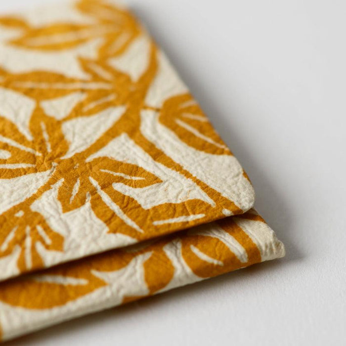 [CARD CASE] MULBERRY PRINT (YELLOW) | KUROTANI WASHI PAPER|KUROTANI WASHI COOPERATIVE GROUP
