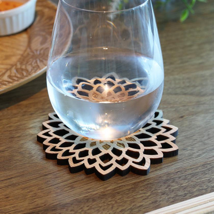 [COASTER] CHRYSANTHEMUM | PRINTING AND KYO-YUZEN ENGRAVING| SANSAI STUDIO