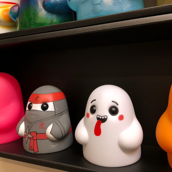 (DISCONTINUED) TINY GHOST - 3 Single Row Display Cases for Bimtoy, Wall Mountable & Stackable Shelf (Cardboard)