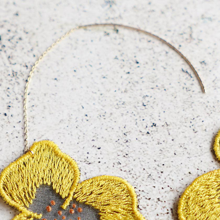 [EARRINGS] PANSY CHRYSANTHEMUM | MORPHOSPHERE | KYOTO YUZEN DYEING