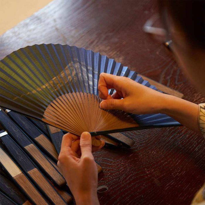 [HAND FAN] MEN'S PAPER FAN FUJIN RAIJIN | KYOTO FOLDING FANS | OHNISHI TSUNE SHOTEN