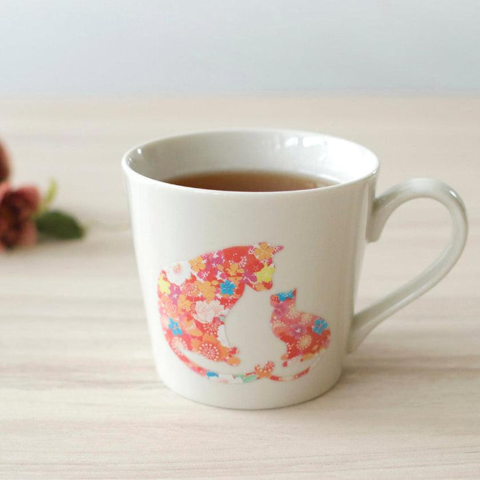 [MUG (CUP)] CATS STARING AT EACH OTHER (WHITE) | COLOR & DESIGN CHANGE | MINO WARES | MARUMO TAKAGI
