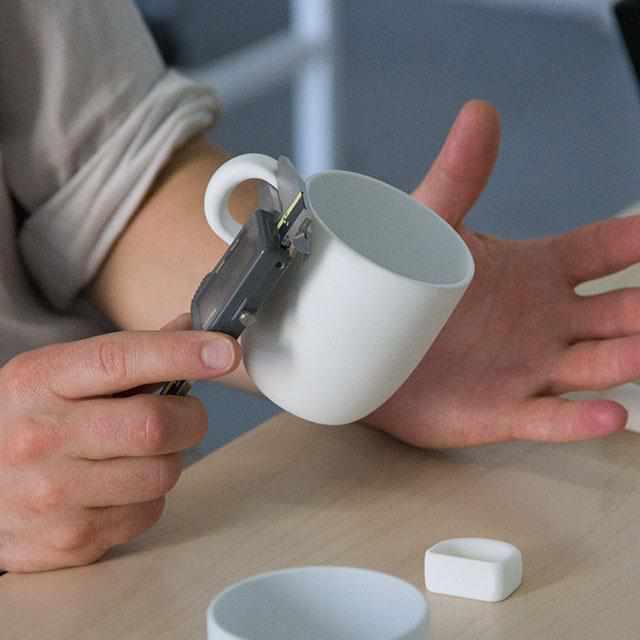 [MUG (CUP)] LEON RANSMEIER MUG (WHITE) | 2016/ | IMARI-ARITA WARES