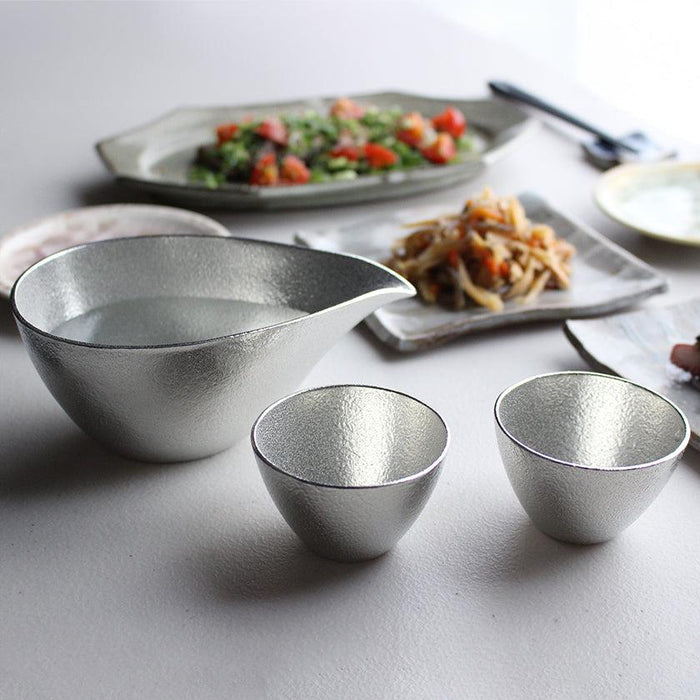 [SAKE BOTTLE] KATAKUCHI-LARGE & GUINOMI 2 PIECES (WITH PAULOWNIA BOX) | CASTING | NOUSAKU
