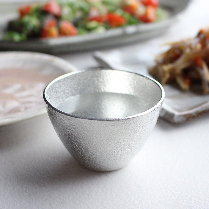 [SAKE BOTTLE] KATAKUCHI-LARGE & GUINOMI 2 PIECES (WITH PAULOWNIA BOX) | CASTING | NOUSAKU