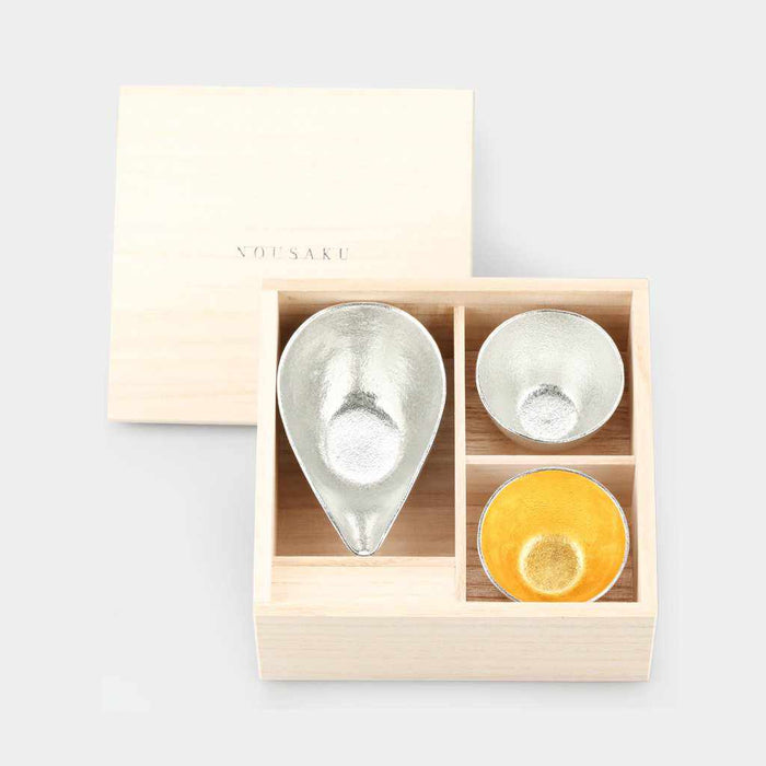 [SAKE BOTTLE] KATAKUCHI-SMALL & GUINOMI TIN / GOLD LEAF SET (WITH PAULOWNIA BOX) | CASTING | NOUSAKU
