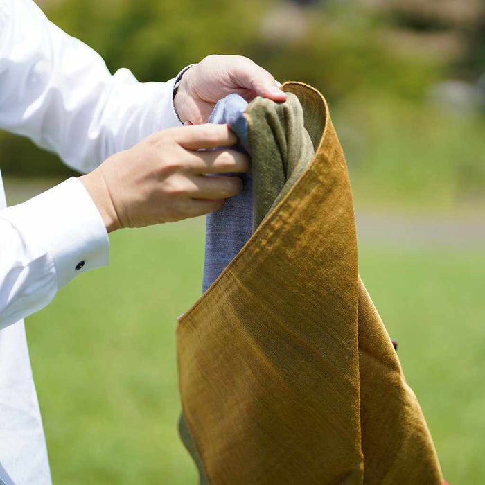 [SCARF] STALL YASURAGI ERIMAKI (GOLD ÁEMOSS GREEN ÁETERRACOTTA ÁEGRAYISH BLUE) | GUNNAI TEXTILES| FUJI SAKURA
