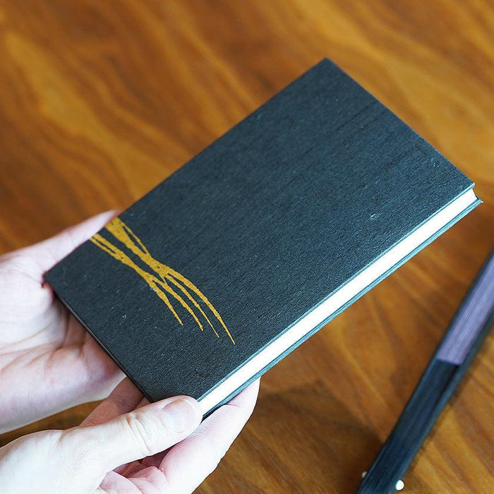 [STATIONERY] RED STAMP BOOK FULL MOON (BLACK) | KARAKAMI (JAPANESE PAPER)EKEIBIFUGETSU