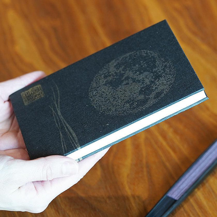 [STATIONERY] RED STAMP BOOK FULL MOON (BLACK) | KARAKAMI (JAPANESE PAPER)EKEIBIFUGETSU