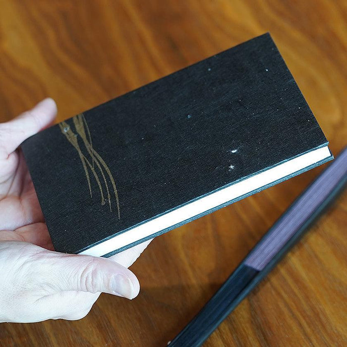 [STATIONERY] RED STAMP BOOK FULL MOON (BLACK) | KARAKAMI (JAPANESE PAPER)EKEIBIFUGETSU