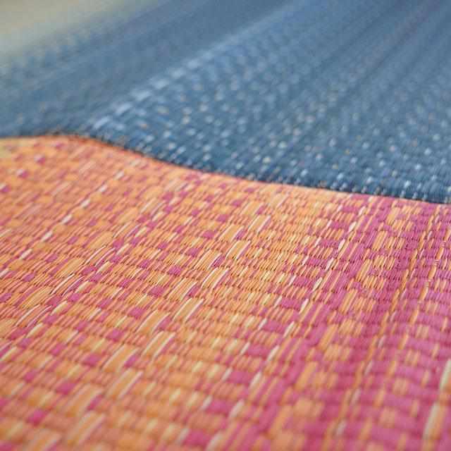 [TATAMI] RUSH RUG DENIM F JOY RED (OVAL: 190 X 210 CM) | IKEHIKO | TATAMI