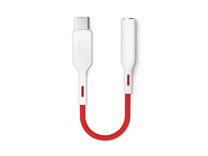 White Aux to USB-C Coverter for Toniebox