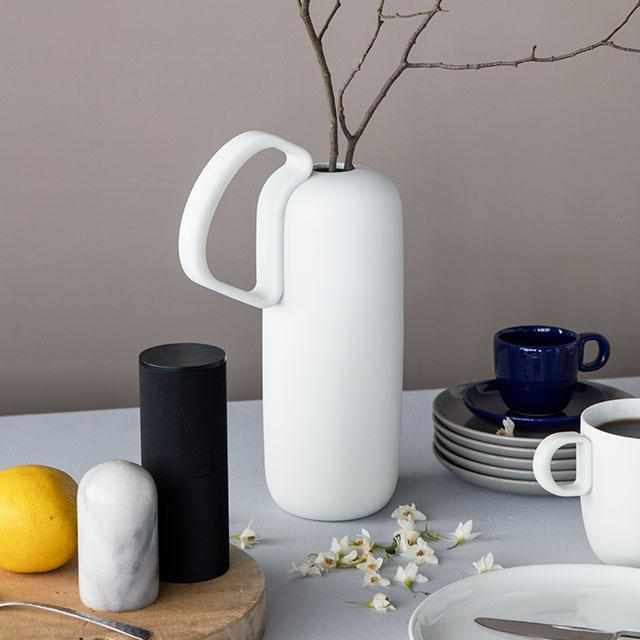 [VASE] LEON RANSMEIER VASE (WHITE) | 2016/ | IMARI-ARITA WARES