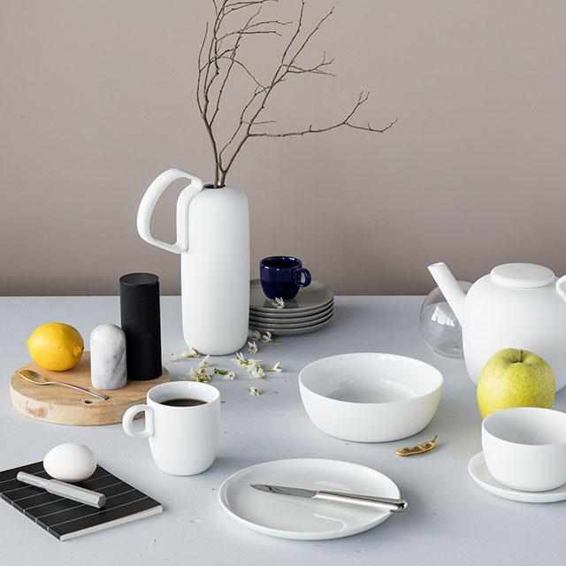 [VASE] LEON RANSMEIER VASE (WHITE) | 2016/ | IMARI-ARITA WARES